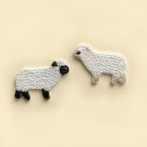 Iron-on Sheep Patch/animal badge/DIY Embroidery/Decorative Patch/Embroidered Applique/sheep lover/Applique Motif/Trendy Patch/safari Lover