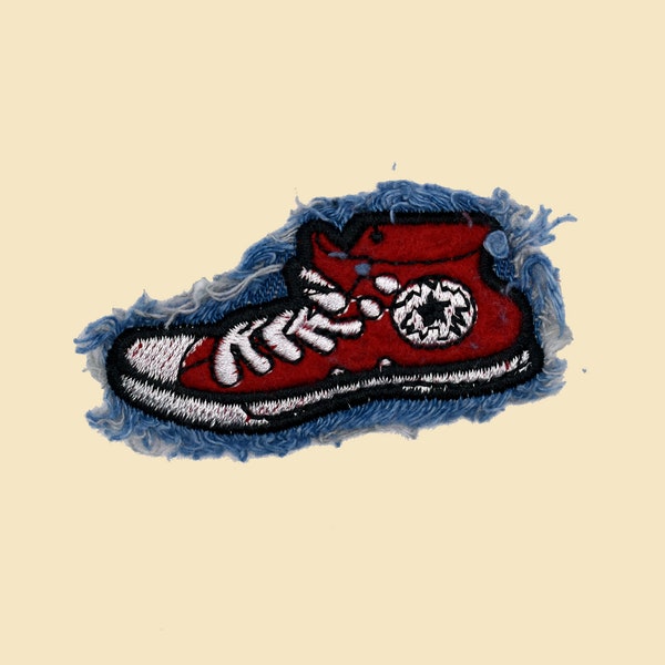 Converse Chuck 70 Sneaker Iron On Patch/Sneaker Badge/DIY Embroidery/Decorative Patch/Embroidered Applique/Patch For Jeans/Pop Culture