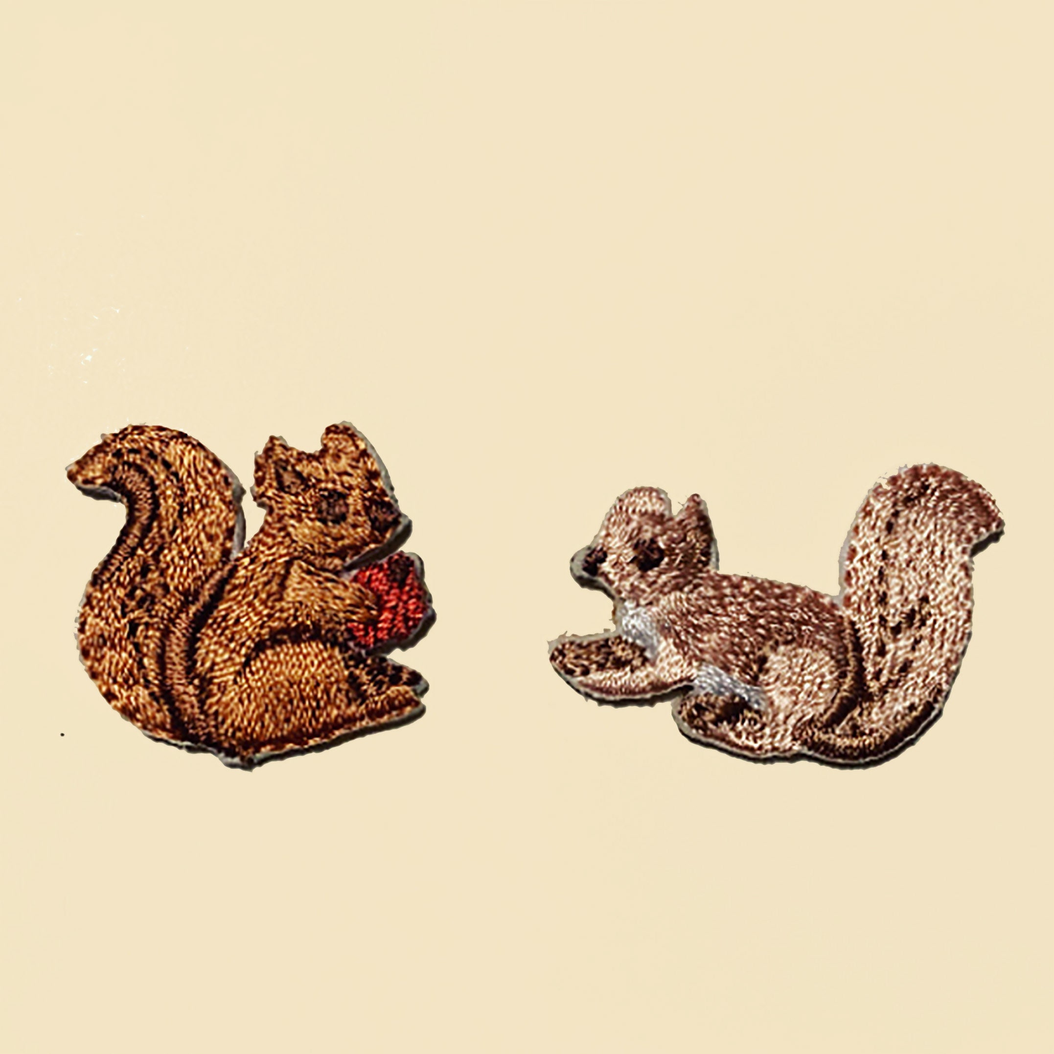 Iron on Animal Garden Squirrel Patch Iron on Animal Garden Squirrel Patch