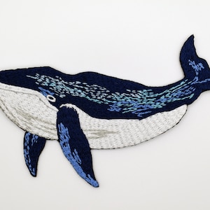 Iron-On Whales Patch/Nature Animal Badge/Whale Badge/Decorative Patch/DIY Embroidery/Embroidered Applique/Cute Patch/Sealife Lover Gift Bluewhale Face Left
