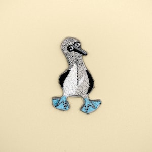 Stick-On Blue-Footed Booby Patch/Animal Badge/DIY Embroidery/Decorative Patch/Embroidered Applique/Applique Motif/Bird Lover Gift