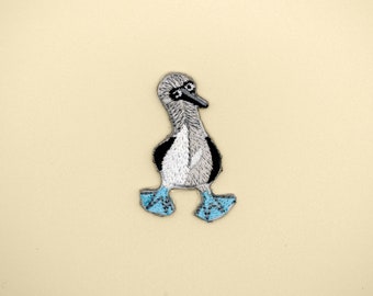 Stick-On Blue-Footed Booby Patch/Animal Badge/DIY Embroidery/Decorative Patch/Embroidered Applique/Applique Motif/Bird Lover Gift