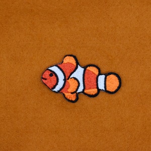 Stick-On Nemo Clownfish Patch/Nature Sealife Badge/Self-Adhesive Patch/Decorative Patch/DIY Embroidery/Embroidered Applique/Fish Lover Gift image 3