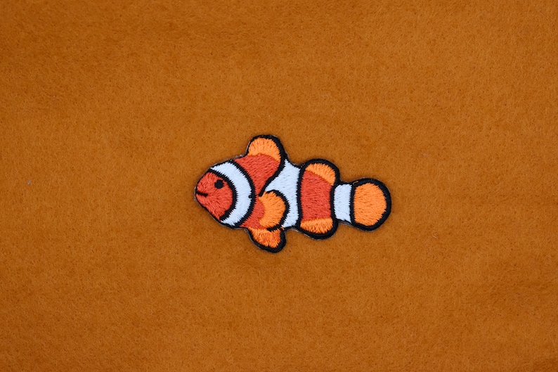 Stick-On Nemo Clownfish Patch/Nature Sealife Badge/Self-Adhesive Patch/Decorative Patch/DIY Embroidery/Embroidered Applique/Fish Lover Gift image 3