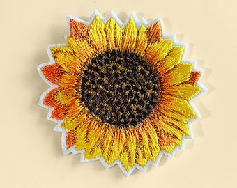 Large sunflower iron on patch/flower badge/DIY/Decorative Patch/Applique/Flower lover gift/sunflower lover/Botanical garden lover/realistic