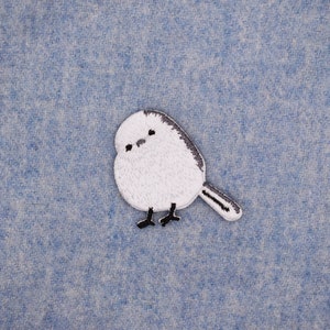 Iron-On Long-tailed Tit Bird Patch/Animal Badge/Bird Patch/Self-adhesive Patch/Decorative Patch/DIY/Embroidered Applique/Bird Lover Gift image 3