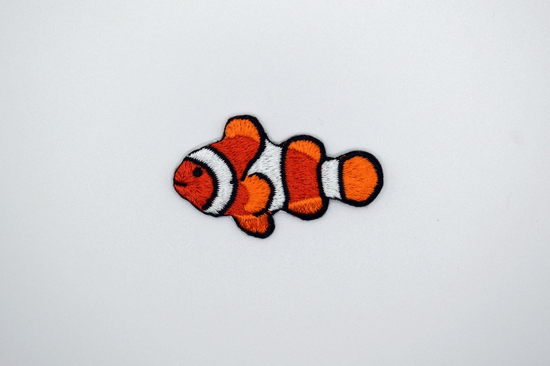 Stick-On Nemo Clownfish Patch/Nature Sealife Badge/Self-Adhesive Patch/Decorative Patch/DIY Embroidery/Embroidered Applique/Fish Lover Gift image 2