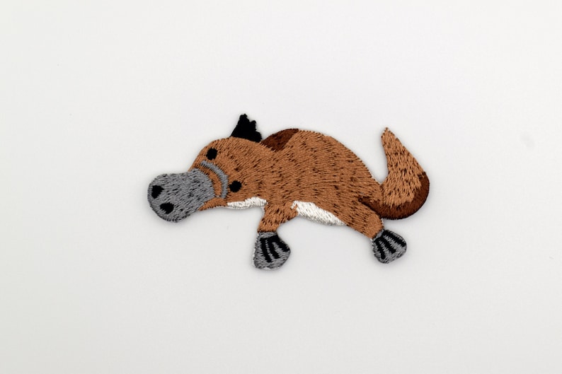 Iron-On Platypus Patch/Nature Animal Badge/Platypus Badge/Decorative Patch/DIY Embroidery/Embroidered Applique/Cute Patch/Animal Lover Gift image 2
