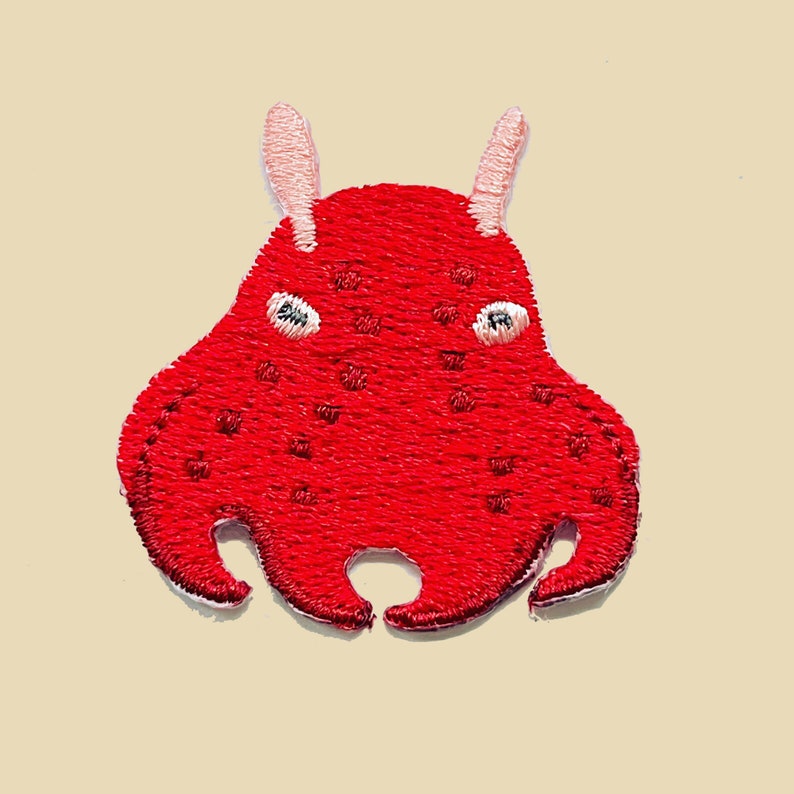 Iron-On Red Octopus Patch/Octopus Lover Gift/Octopus Badge/Ocean Lover Gift/Ocean Enthusiasts Gift/DIY Must-have/Red Octopus/Sealife Lover image 1