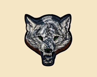 Large Wolf Head Iron-On Patch/Nature Animal Badge/Wolf Badge/Decorative Patch/DIY Embroidery/Embroidered Applique/Animal Lover Gift