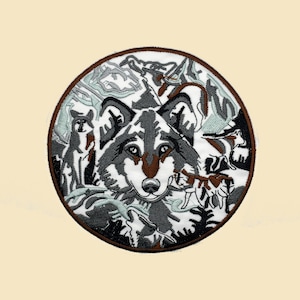 Large Forest Wolfs Iron-On Patch/Nature Animal Badge/Wolf Badge/Decorative Patch/DIY Embroidery/Embroidered Applique/Animal Lover Gift