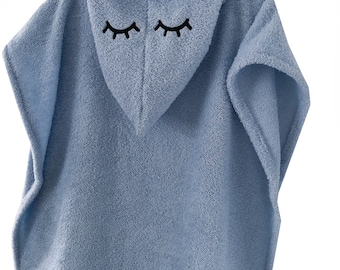 Badeponcho "Sleepy Eyes" in Hellblau