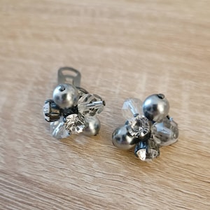 Vintage earrings | Clip-on | Vintage jewelry | Faux cultured pearls and rhinestones | Handmade