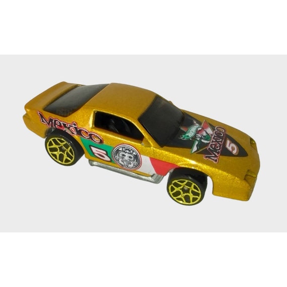 Hot wheels shop 1983 camaro z28