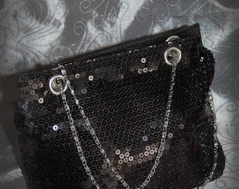 Sac de soirée noir en sequins noirs pour tenue habillée