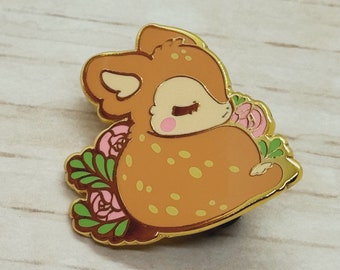 Cute Deer enamel pin, deer art, kawaii pin, cute animal pin, nature pin, flora and fauna pin