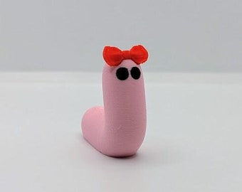 Worm Girlfriend | Boyfriend Figurine | My Girlfriend Turned Into A Worm | Cute Desk Accessory