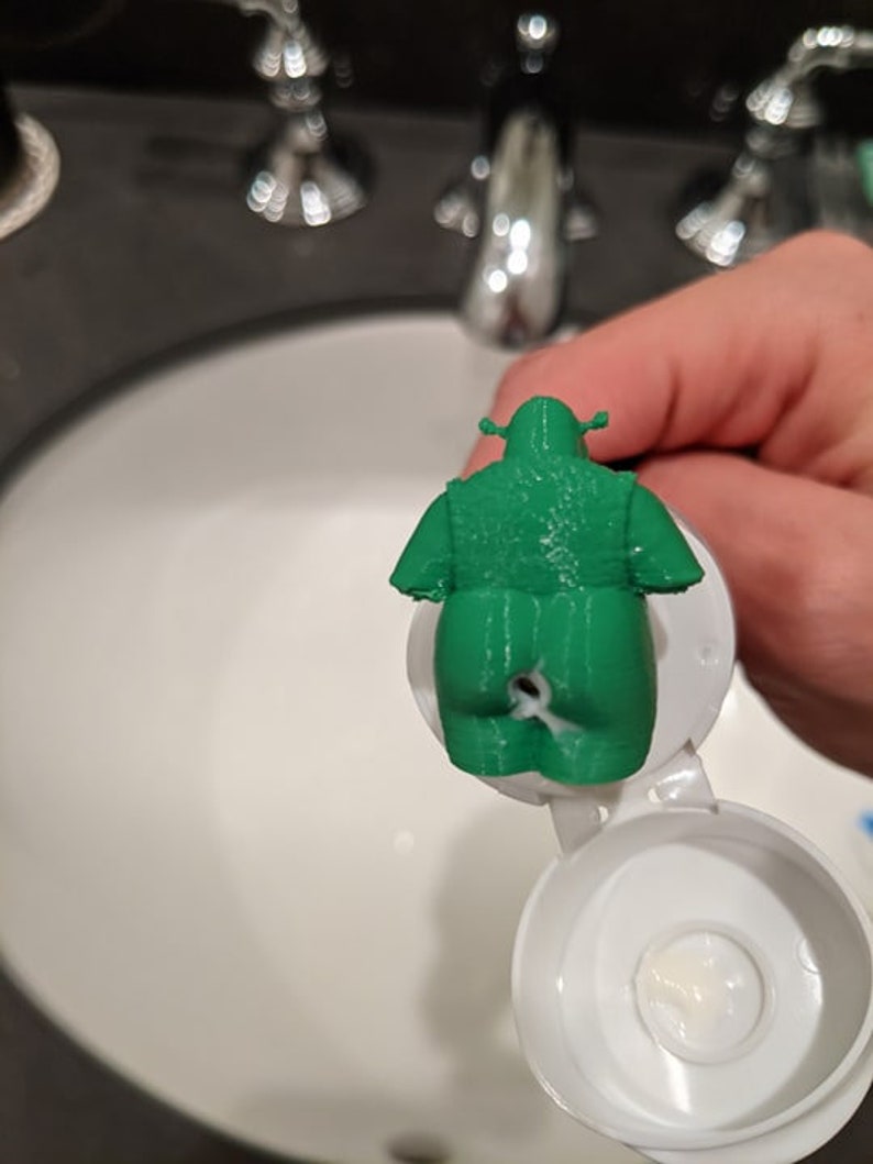 Shrek pooping toothpaste topper image 3