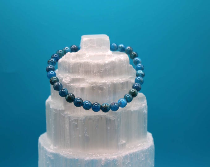 Apatite Crystal Bracelet (6mm & 8mm)