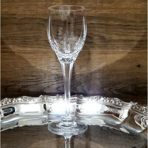 Moonbeams by Mikasa Wine Glass 8 1/8&quot; Crystal goblet 1980s discontinued