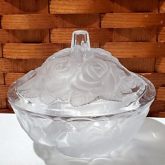 Studio Nova Crystal Winter Rose Lidded Candy Dish 5.5