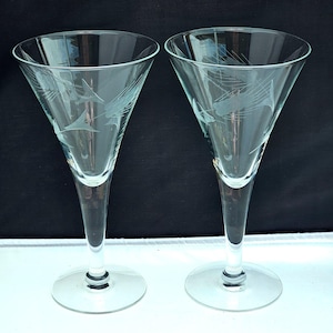 2 Javit Fine Wheat Wine Water Goblet 7.5&quot; cut glasses midcentury 50s made in USA