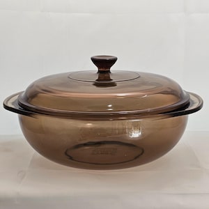 Pyrex Vision Amber Casserole Dish & Lid 2qt Corning Ware 624C vtg oven to table