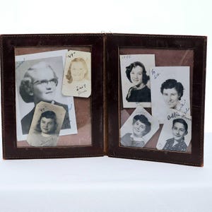 Vintage 1950er Jahre Schulfotos und Leder Photo Brieftasche Brieftasche 5 Zoll