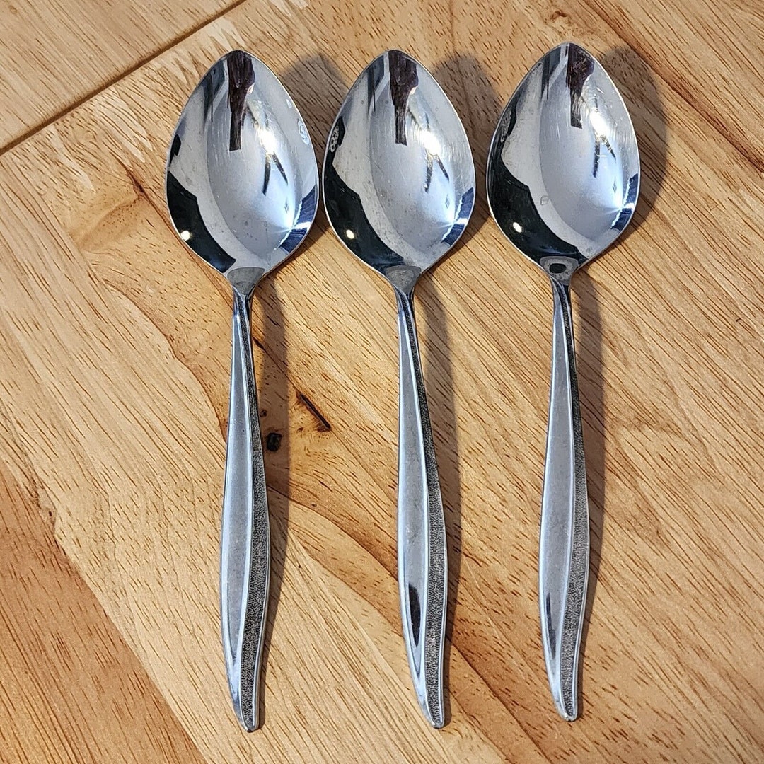 Oneidacraft Textura Stainless 3 Soup Spoons Oneida Deluxe Textured MCM