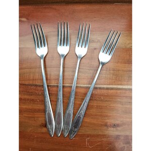 4 Wm Rogers Debutante Grandeur Princess Dinner Forks Oneida