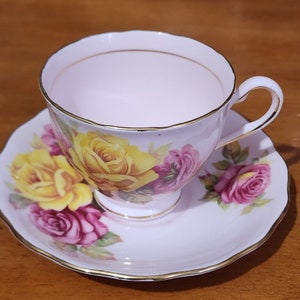 Colclough Pink Tea Cup and Saucer gold trimmed pink & yellow cabbage roses