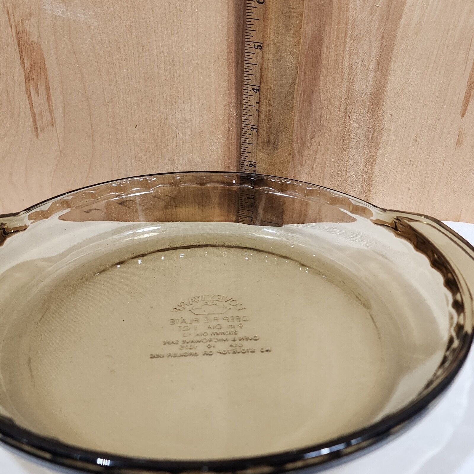 Lovenware Smokey Brown Deep Dish Pie Plate Scalloped Rim Easy Grip ...