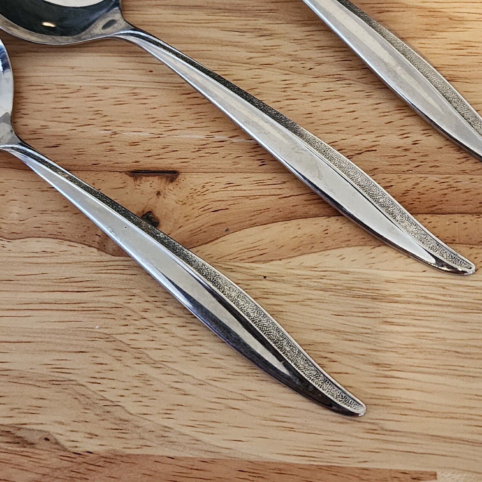 Oneidacraft Textura Stainless 3 Soup Spoons Oneida Deluxe Etsy