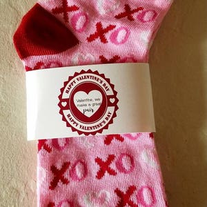 Personalized sock gifts custom sock wrap gift unique Valentine's Day mature classroom treats favors socks gifts cheap affordable gift Xoxo ladies 9-11