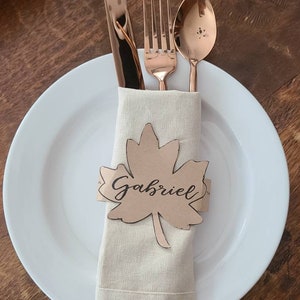 Personalized name Grateful Thanksgiving napkin ring custom utensil holders Thankful for place cards setting Kraft gather wreath fall wedding