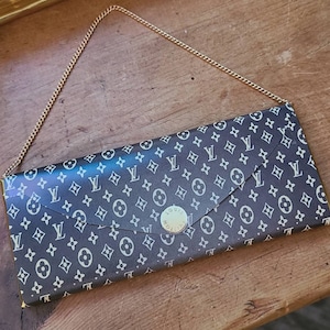 Louis Vuitton Purse (or Diaper Bag) Giveaway!