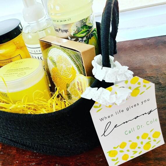 Lemon themed thank you party birthday gift tags summer fruit when life gives you lemons friends thanks bag goody label stickers | SET OF 10 Il_570xn