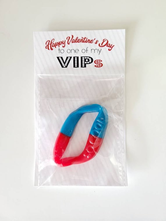 SET OF 10 valentine's day VIP bracelet treat cards | classroom valentine candy | classmate gifts | Hollywood party | be mine | unique trendy Il_570xn