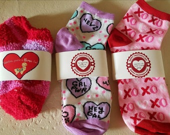 Personalized sock gifts ⎜ custom sock wrap gift ⎜ unique Valentine's Day mature classroom treats favors ⎜ socks gifts| cheap affordable gift