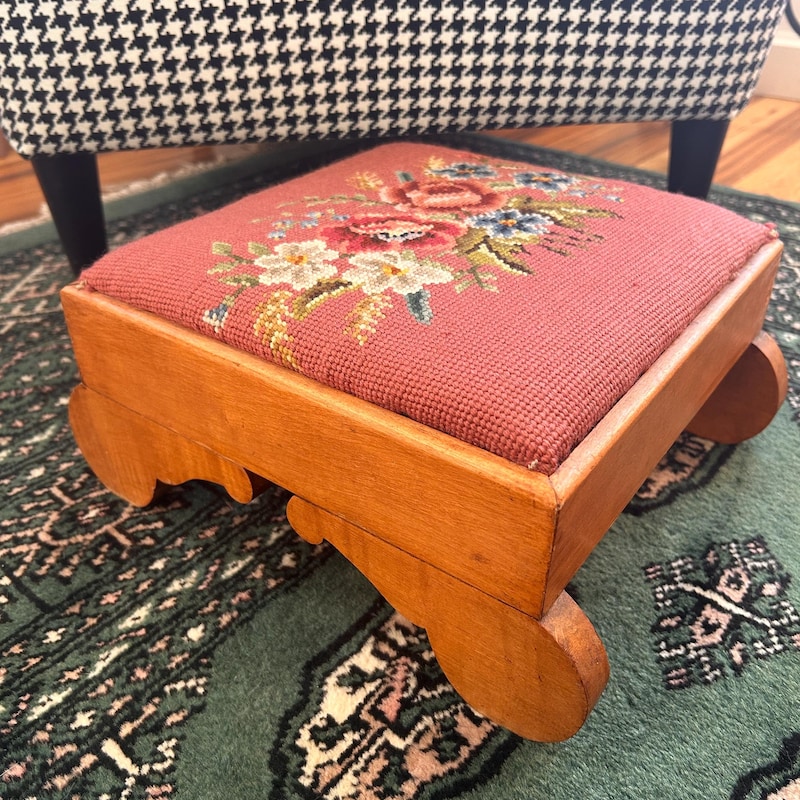 Stool Stich Flowers Hearth - Etsy