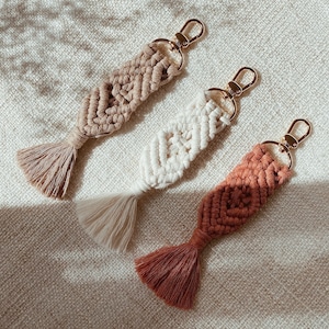 Macrame keyring or bag jewelry, boho keyring