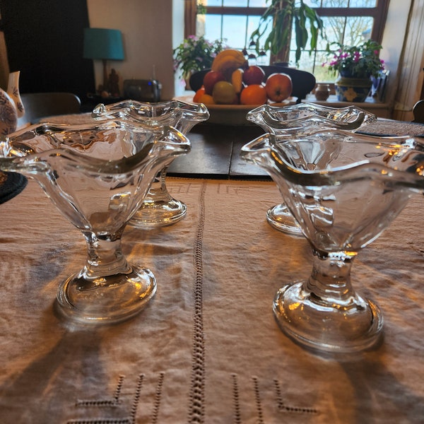 Set of four Vintage Icecream Sundae Knickerbocker Glory Glass Dishes