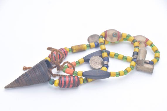 Ethnic necklace horn, glass, Conch shell, coin, N… - image 2