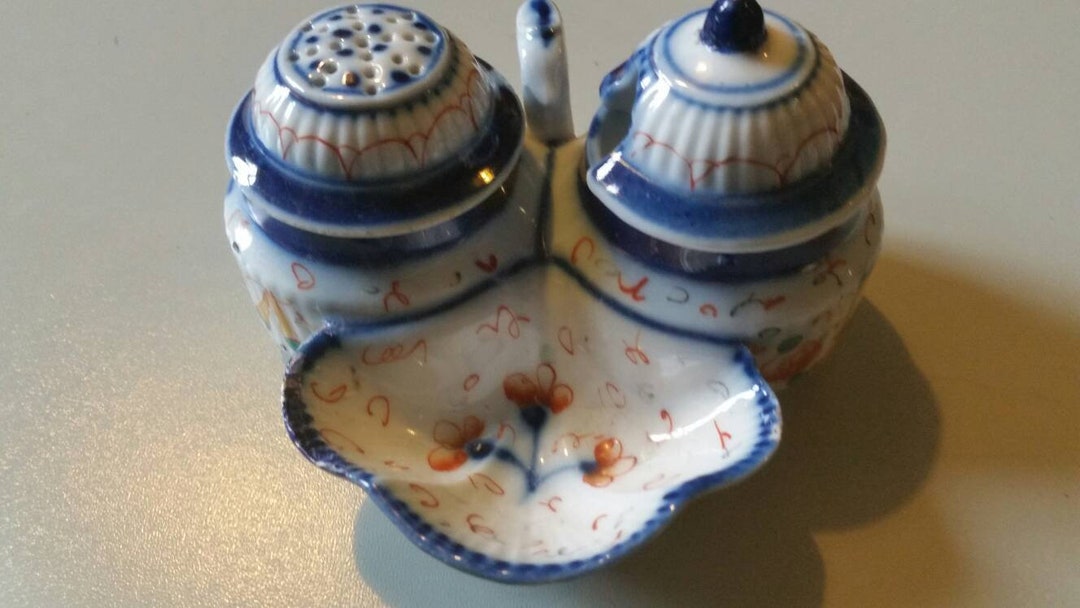 Charming Little China Cruet Set in Imari Colours C. Early Etsy