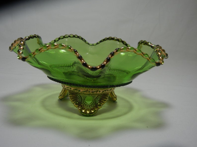 EAPG US Glass Green Colorado Pattern Footed Berry Bowl With Gold