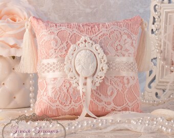 Vintage Ring Pillow, Wedding Ring Pillow, Ring Bearer Pillow, Lace Ring Pillow, Ring Cushion, Wedding Pillow, Ring Bearer, Ring Holder