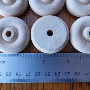 20 Wood Wheels 1-1/2&quot; diameter & 1/2&quot; thick, 1/4&quot; hole, Unfinished Wood, for toy cars and other craft and woodworking projects