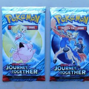 ポケモン トレーディング カード、スカーレット & バイオレット JOURNEY TOGETHER ホイル ブースター パック 2 個。コレクター、ホリデー、誕生日、クリスマスプレゼントに最適です。