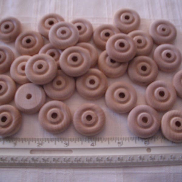 20 Wood Wheels 1-1/4" diameter & 7/16" thick, 1/4" hole, Unfinished Wood, for toy cars and other craft and woodworking projects