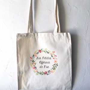 Tote Bag à personnaliser " les petites affaires de ..." en coton porté épaule !cadeau enfant ado femme couronne de fleurs